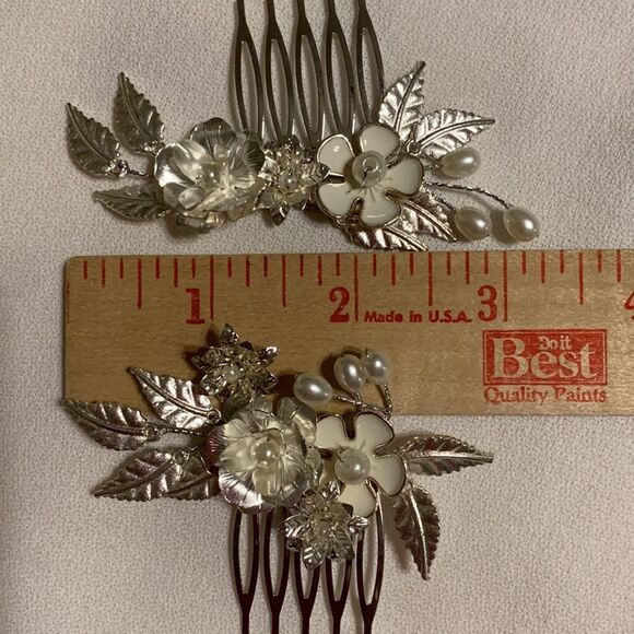 Bridal Hair combs (two piece). See photos!  NWT - Picture 1 of 7